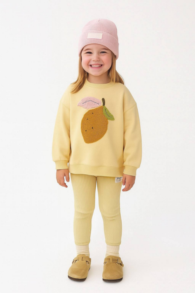 Meyveli Alt Üst Takım ve Bere Kombin