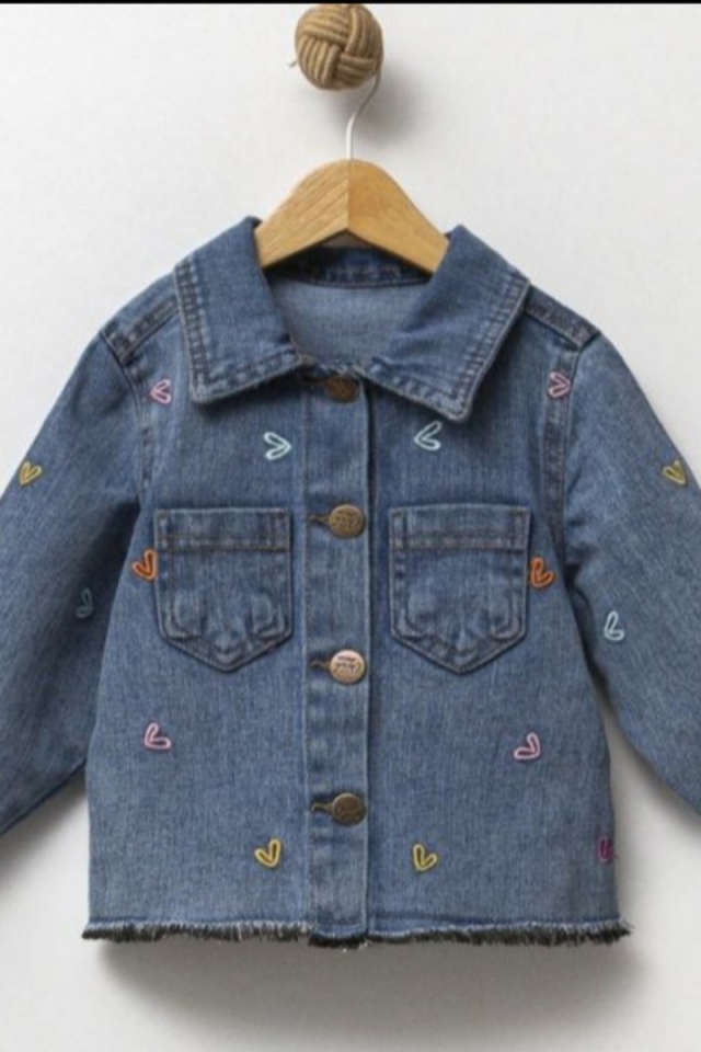 Renkli Kalp Nakışlı Kız Çocuk Kot Ceket