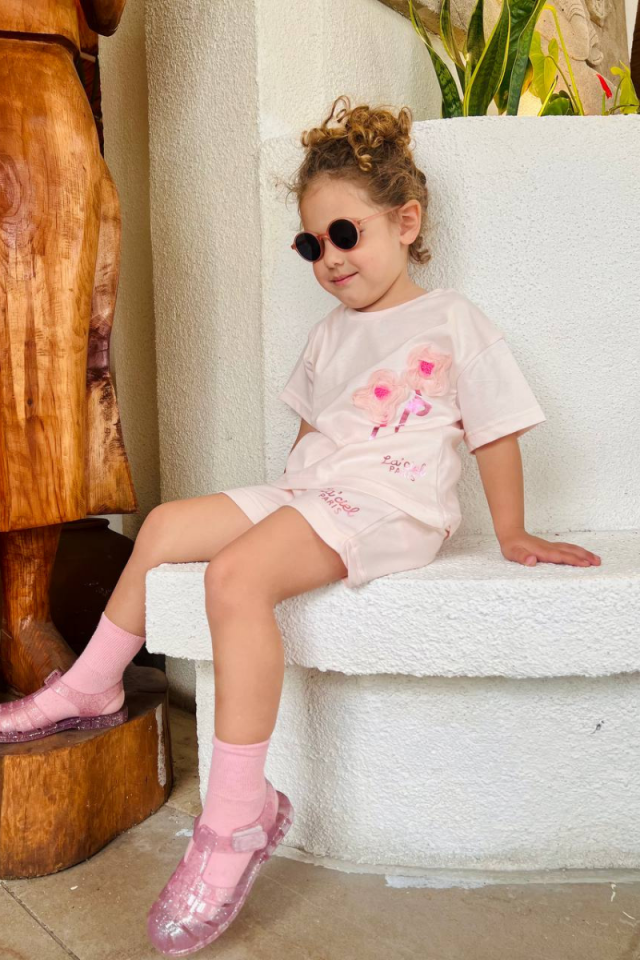 Pembe Çiçekli Takım